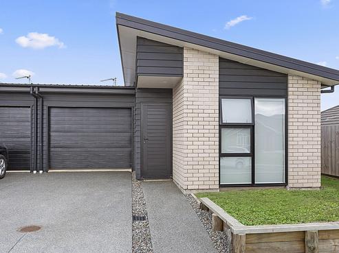 140 Te Manatu Drive, Huntington