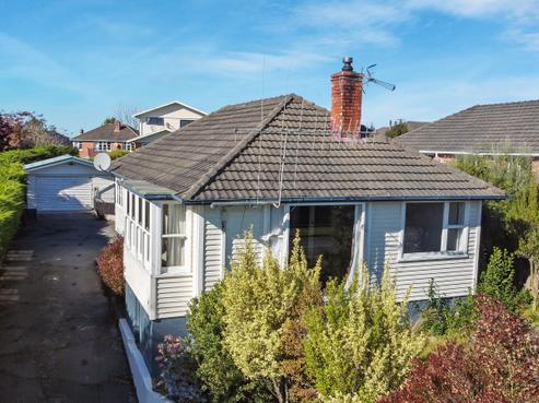 41 Old North Road, Marchwiel