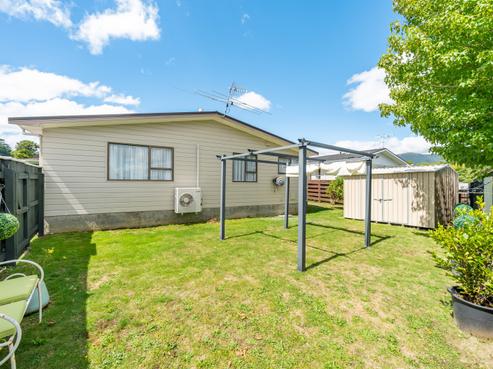26A Roband Crescent, Brown Owl