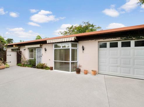 14A Salem Place, Torbay