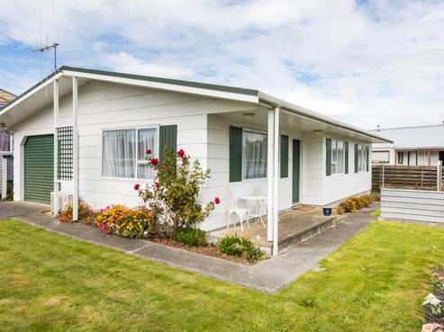 2A Collins Crescent, Feilding