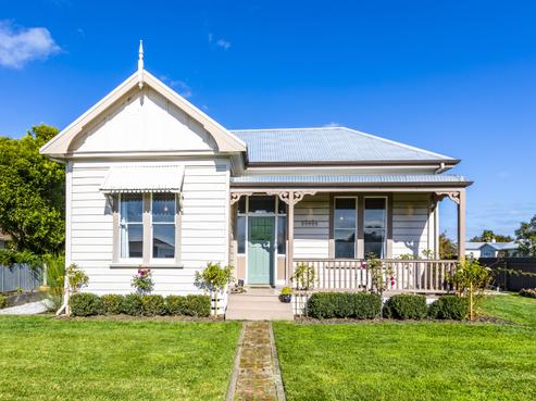 902 Eaton Road, Saint Leonards