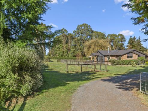 44 Peake Road, Cambridge