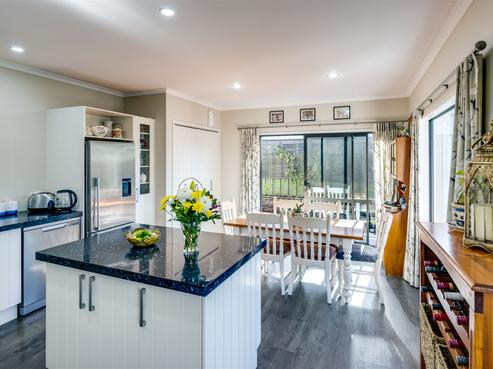 10B Burness Road, Greenmeadows