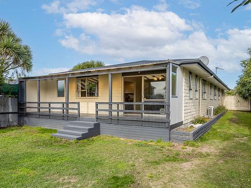 35 Larnach Street, Waimairi Beach