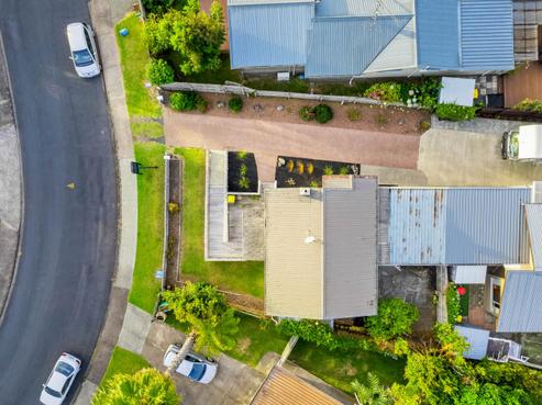 1/7 Lillian Place, Orewa