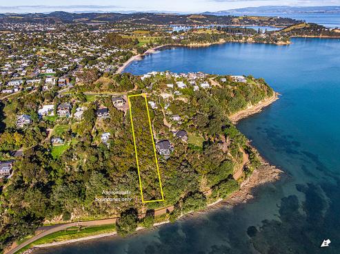 70 The Esplanade, Oneroa