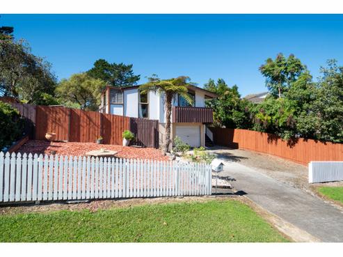 60 Glenbervie Crescent, Massey