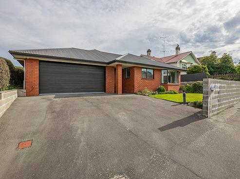54 Rathmore Street, West End