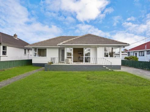 4 Kiernan Place, Kelston