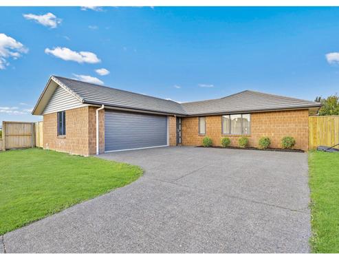 124 Wentworth Drive, Rototuna North