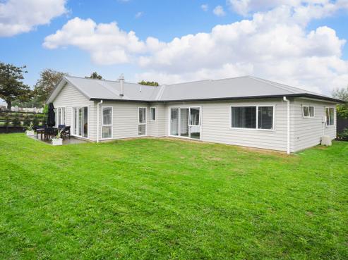 2 Kawaupaka Road, Kaukapakapa