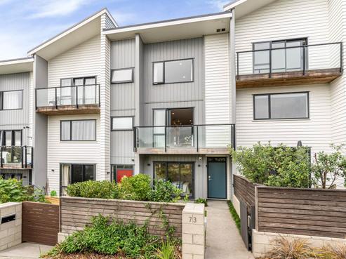 73 Te Oneroa Way, Long Bay