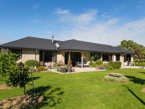 181A Tipapakuku Road, Dannevirke