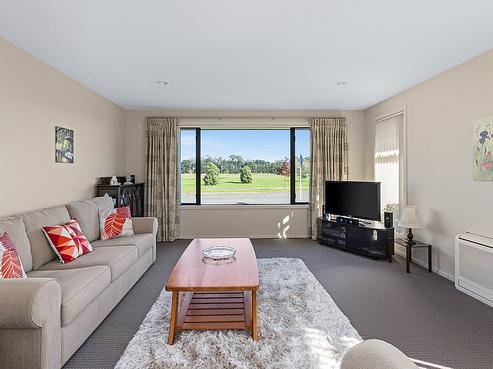 18 Orotu Drive, Poraiti