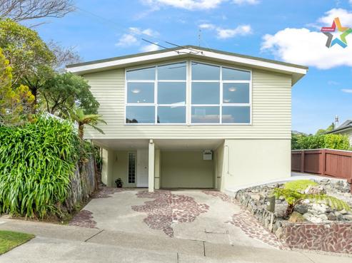 2 Christina Grove, Normandale