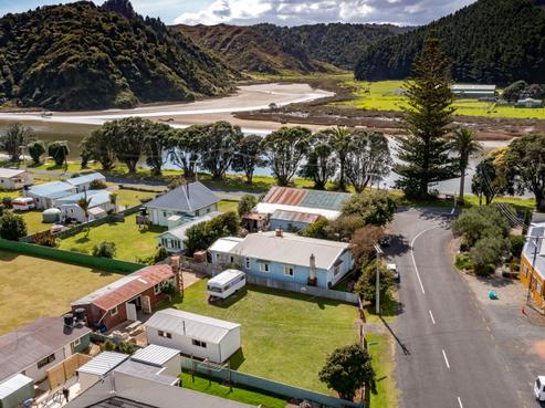 5 Gribbin Street, Awakino