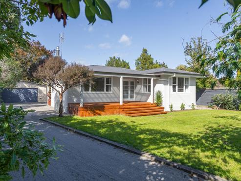 141 South Road, Solway