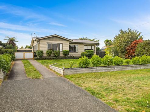 8 Koha Road, Taupo
