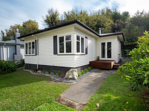 89 Shakespeare Road, Napier Hill
