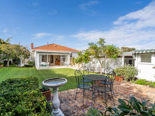 7 Hemi Street, Narrow Neck