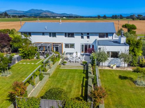 29 Ferry Road, Martinborough