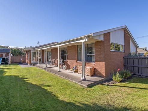 140 North Belt, Lincoln