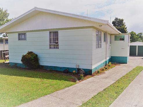 56 Paramount Parade, Tikipunga