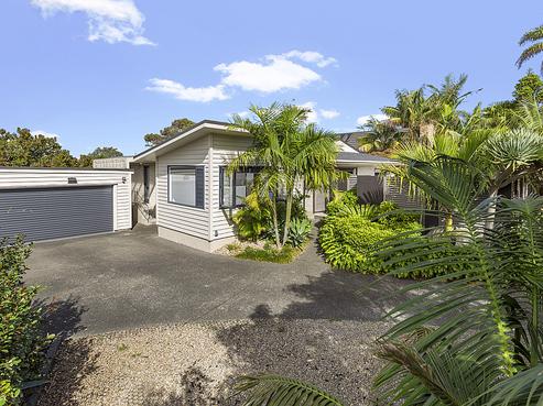 6 Chip Grove, Sunnyhills