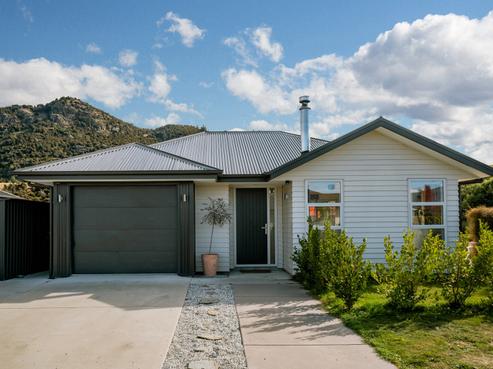10 Warbler Lane, Albert Town