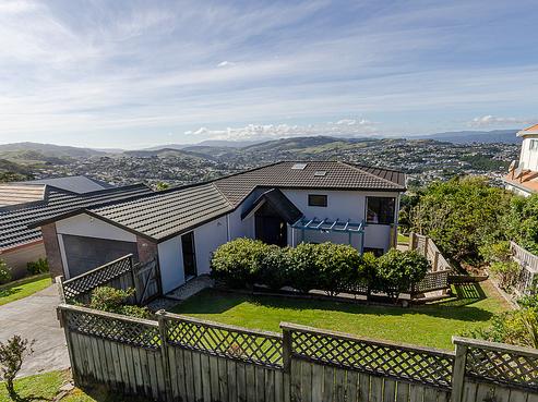 38 Jaunpur Crescent, Broadmeadows