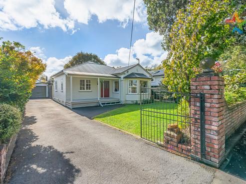 43 Saint Ronans Avenue, Waterloo