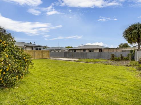 27 Arthur Hobson Avenue, Pirimai