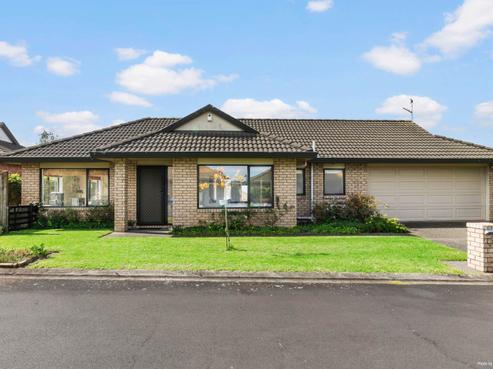 25D Youngs Road, Papakura