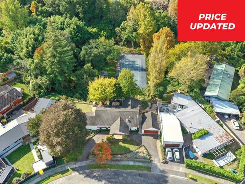 30 Tudor Crescent, Chedworth