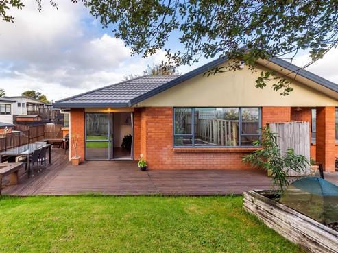 39 Broadfield Street, Massey