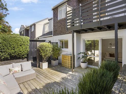 6/5 Renfrew Avenue, Sandringham