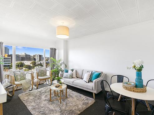 11/125 Grant Road, Thorndon
