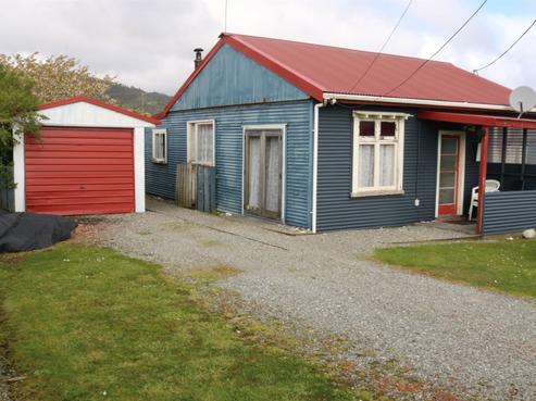 45 Blake Street, Blaketown
