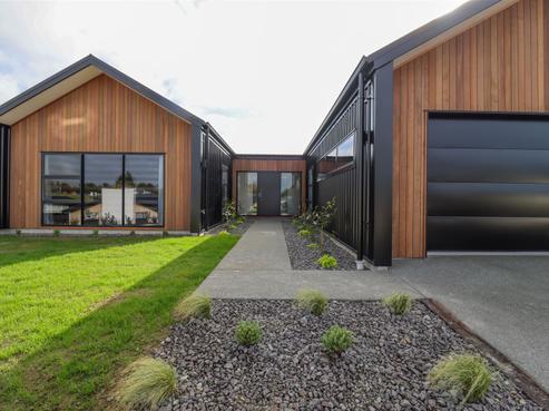47 Meadowstone Street, Gleniti