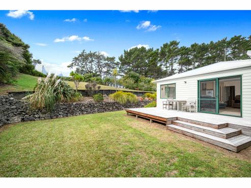 80 Puke Road, Kumeu