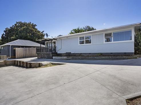35 Taurus Crescent, Beach Haven