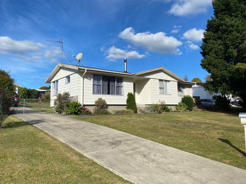 13 Lancaster Crescent, Tokoroa