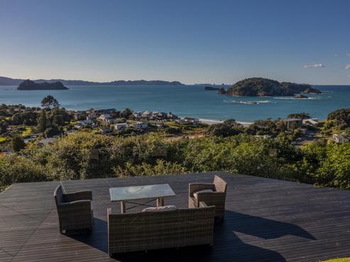 11A Christine Terrace, Hahei
