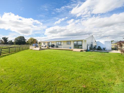 1107 Taonui Road, Feilding