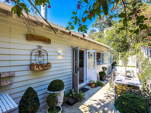 24 Miro Road, Palm Beach