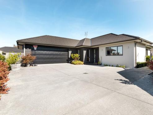21 Teatree Close, Huntington