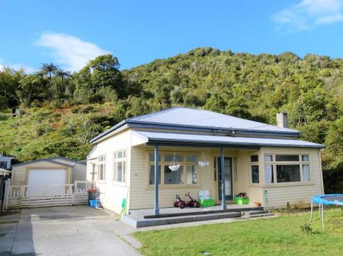 165 Ward Street, Cobden