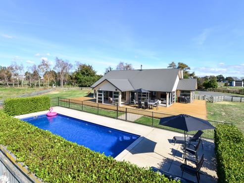 87E Kay Road, Flagstaff