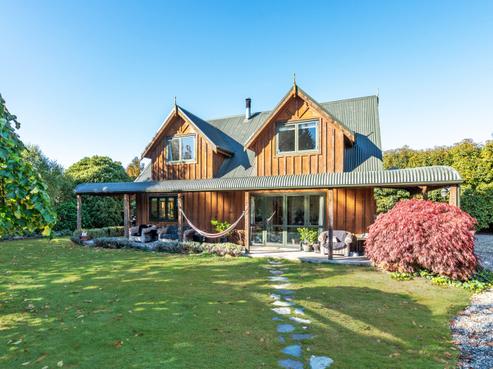 237 Stone Street, Wanaka